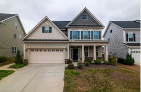5 Signs Your Garage Door Needs Immediate Service