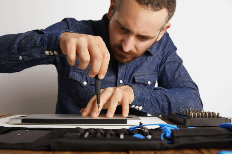 5 Smart Checks to Guarantee Your MacBook Screen Repair Is Handled Correctly