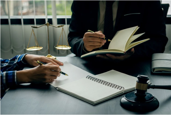 Finding the Right Legal Expert for Your Situation